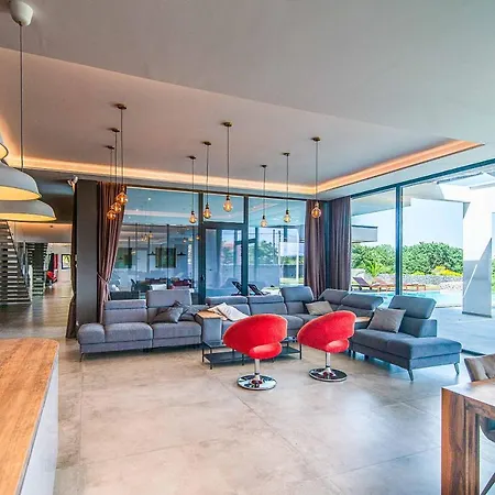 Villa Istria Deluxe Ii