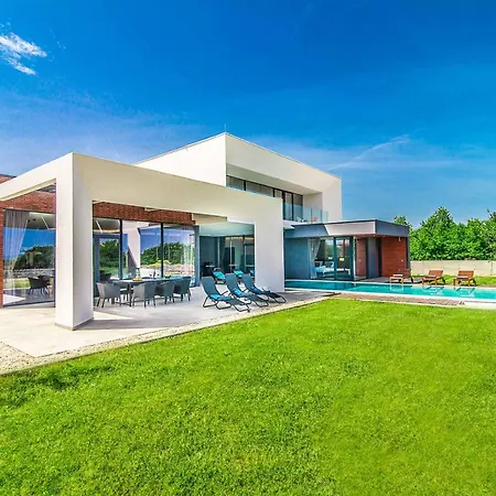 Istria Deluxe Ii Villa *